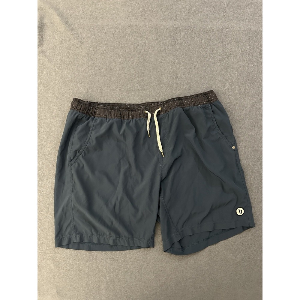Vuori Kore Shorts Men's 2XL Blue Gray 7" Inseam Lined Performance Stretch V302